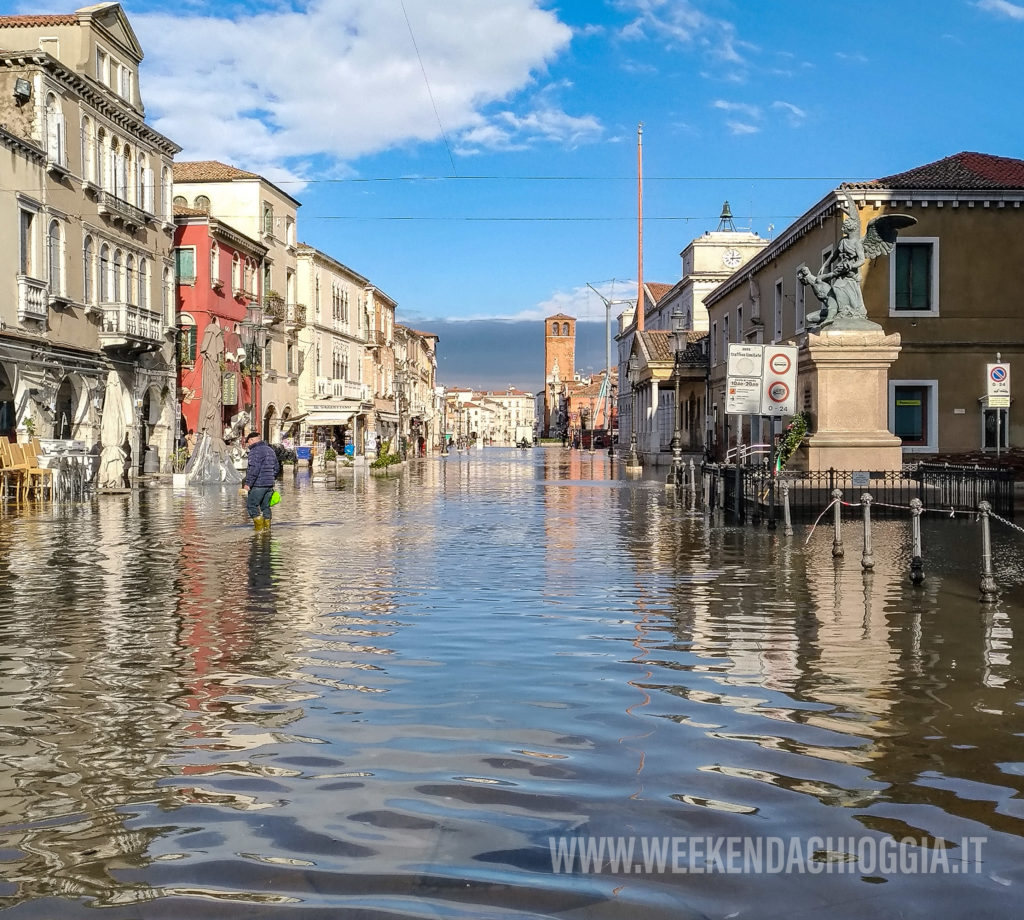 IMMAGINI DEL CENTRO STORICO SOMMERSO