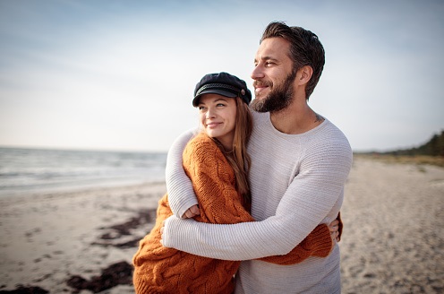 passeggiata sulla spiaggia san valentino